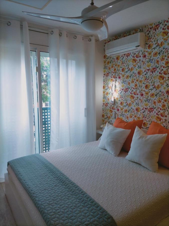Vila Lydia Cambrils Exteriör bild