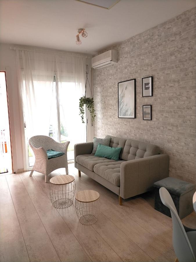 Vila Lydia Cambrils Exteriör bild